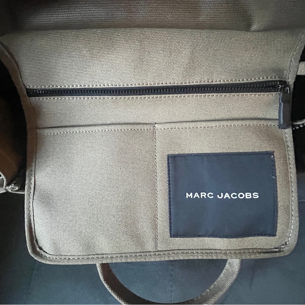 Marc Jacobs The Tote Bag Canvas Medium Slate Green - Picture 13 of 17
